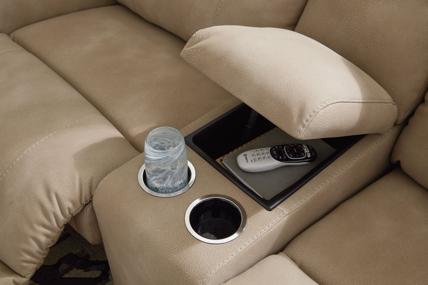 Durapella de próxima generación: seccional reclinable