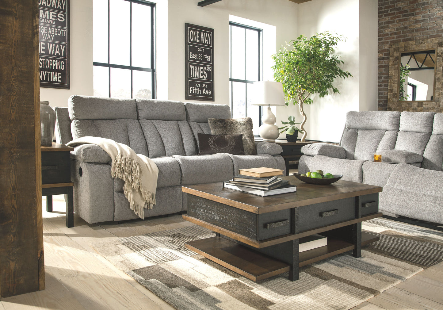 Mitchiner - Fog - DBL Rec Loveseat w/Console
