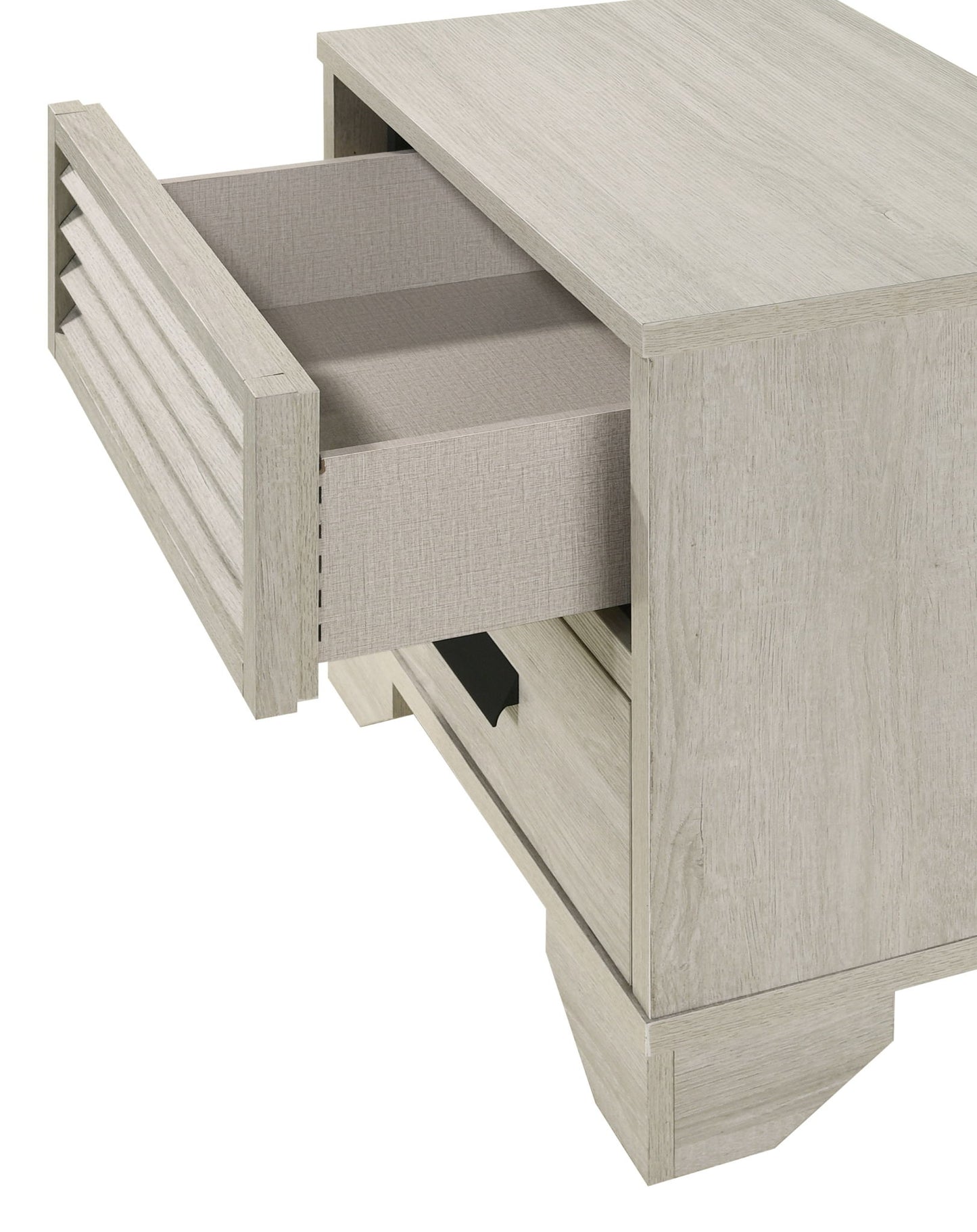 Sarter - Bedroom Set