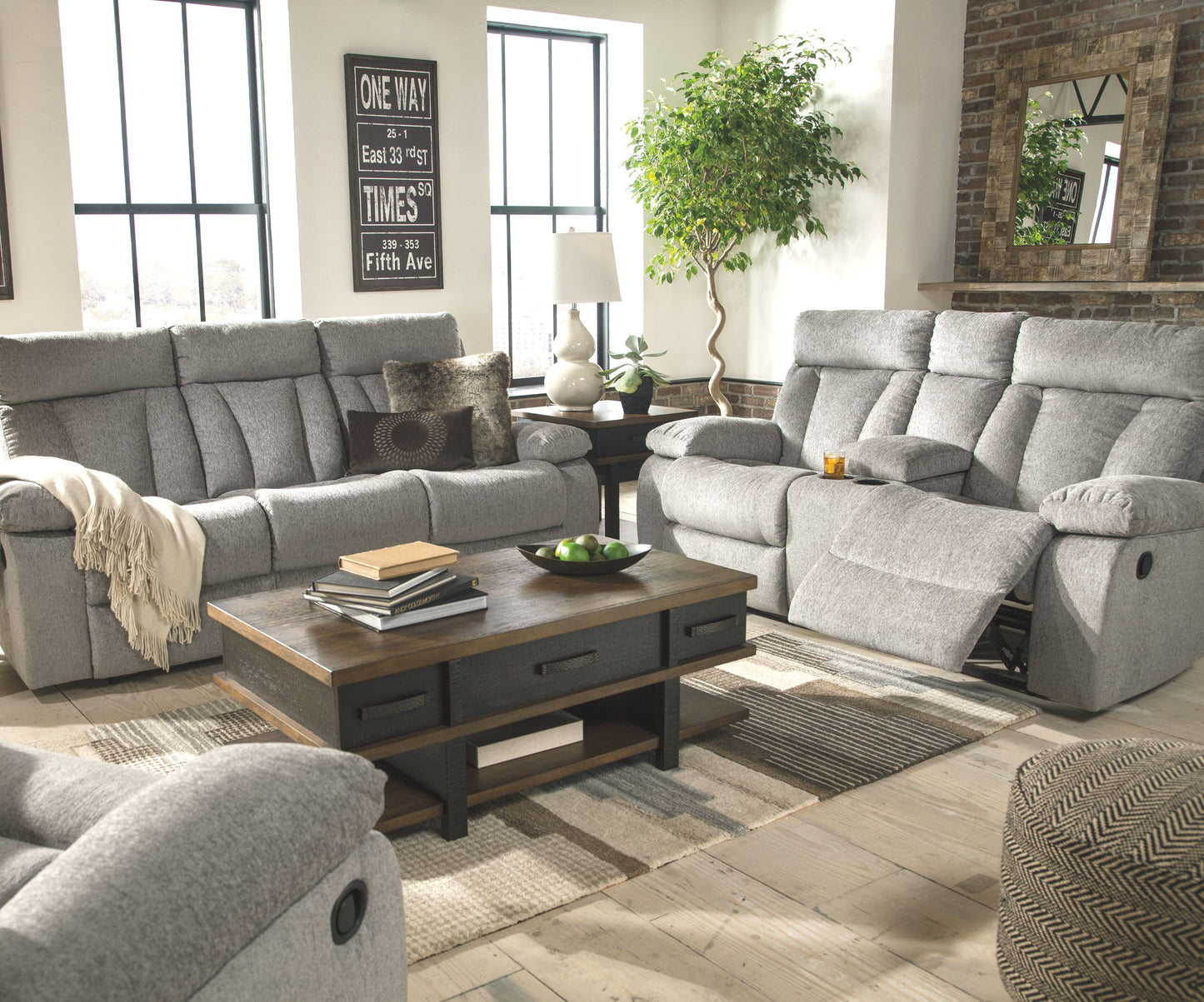 Mitchiner - Fog - DBL Rec Loveseat w/Console