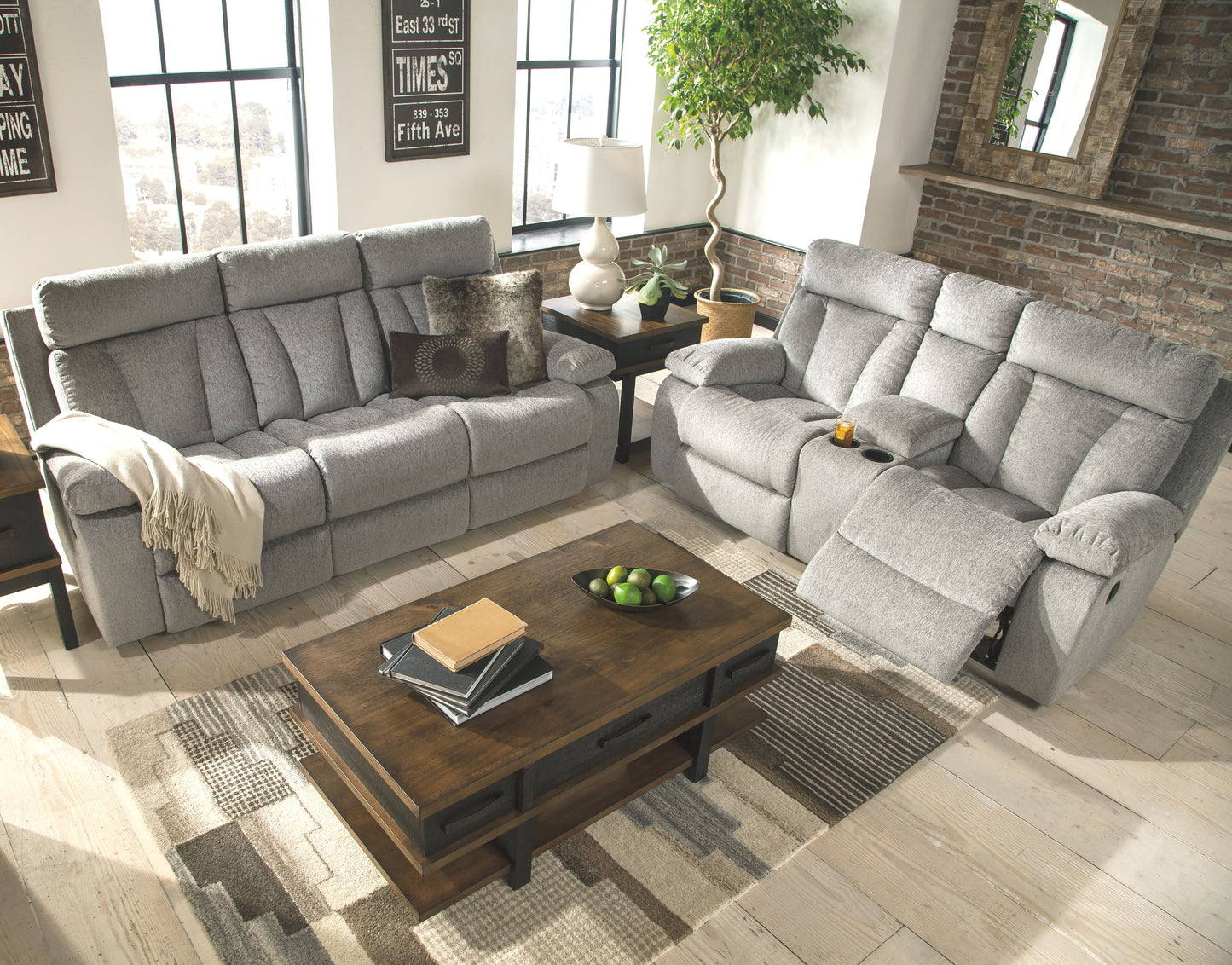 Mitchiner - Fog - DBL Rec Loveseat w/Console