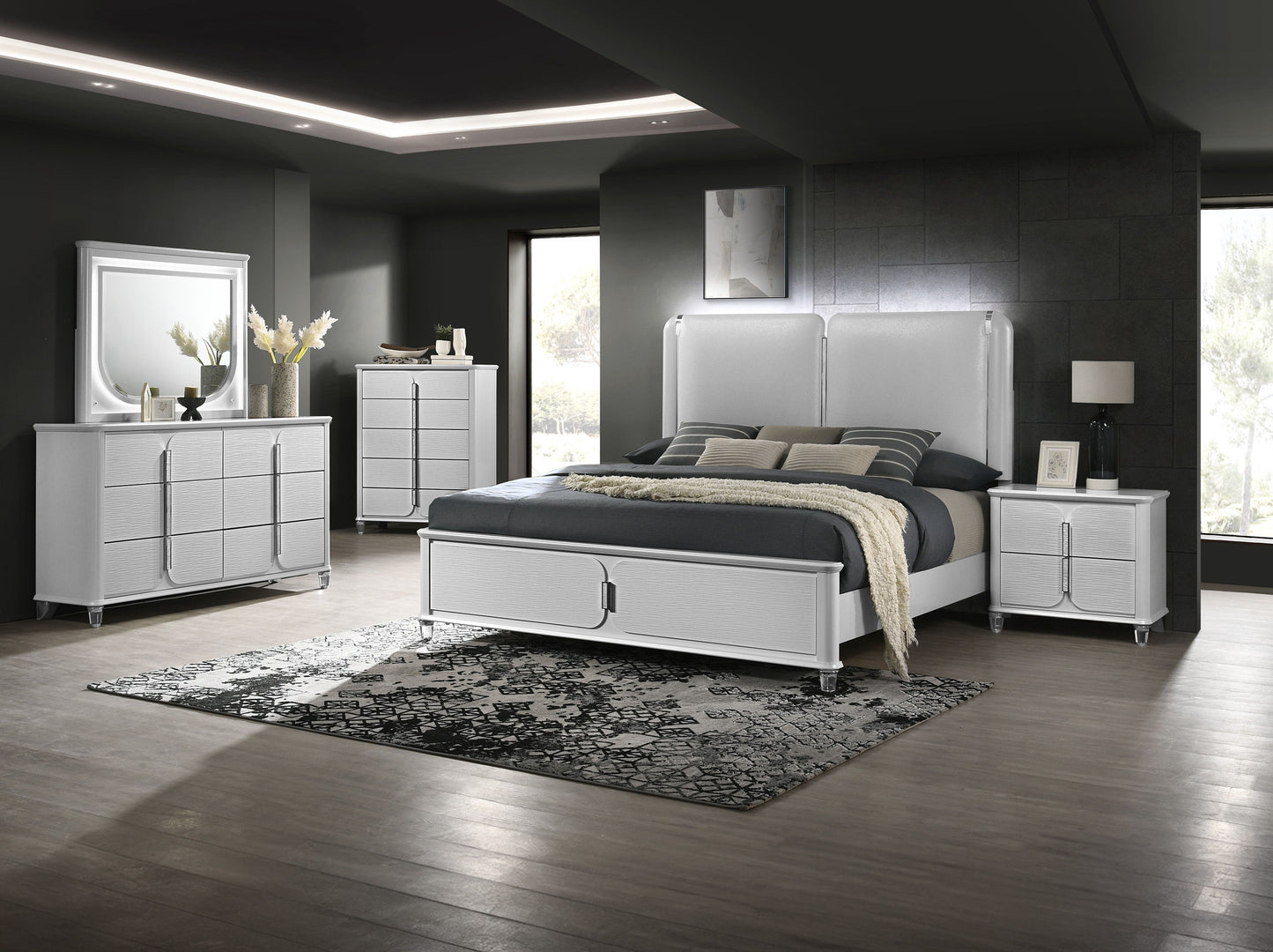 Vivian - Night Stand - Pearl Silver