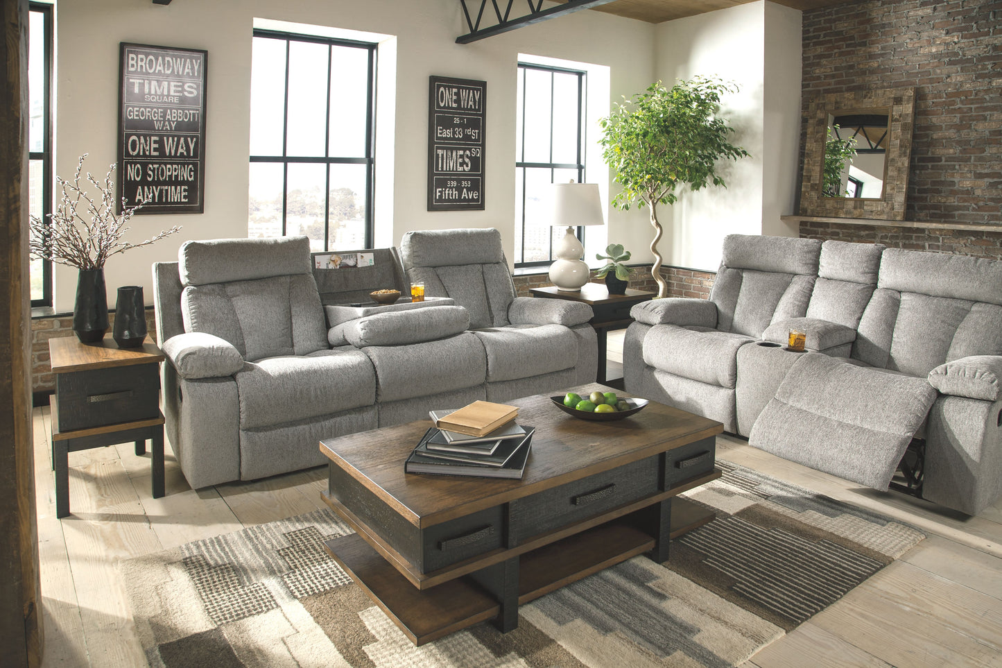 Mitchiner - Fog - DBL Rec Loveseat w/Console