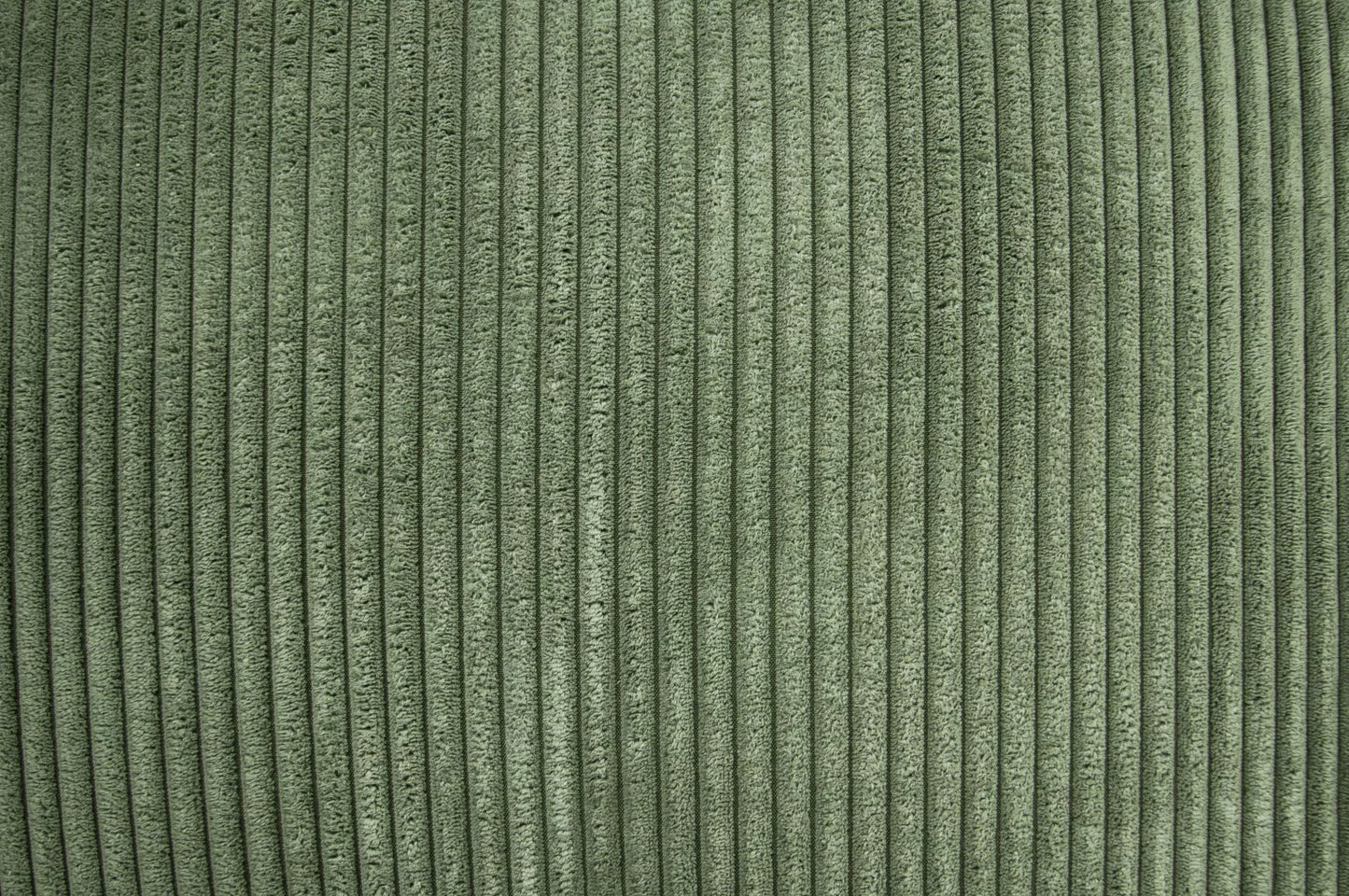 Sectional w/Cocktail Ottoman-Sage