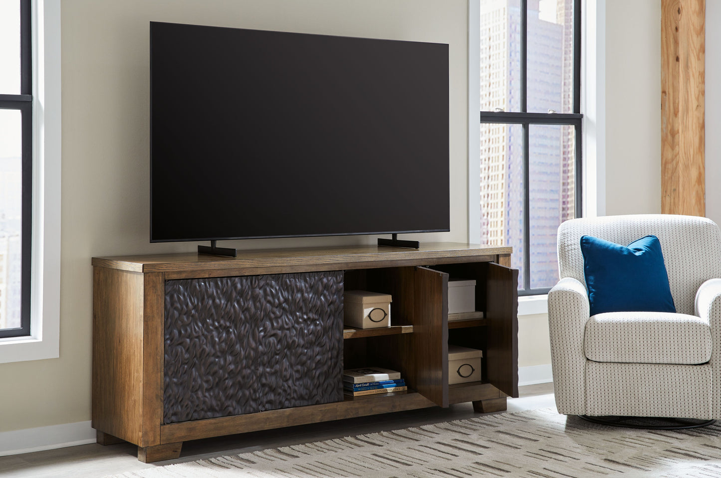 Rosswain - Marrón cálido - Mueble para TV extra grande