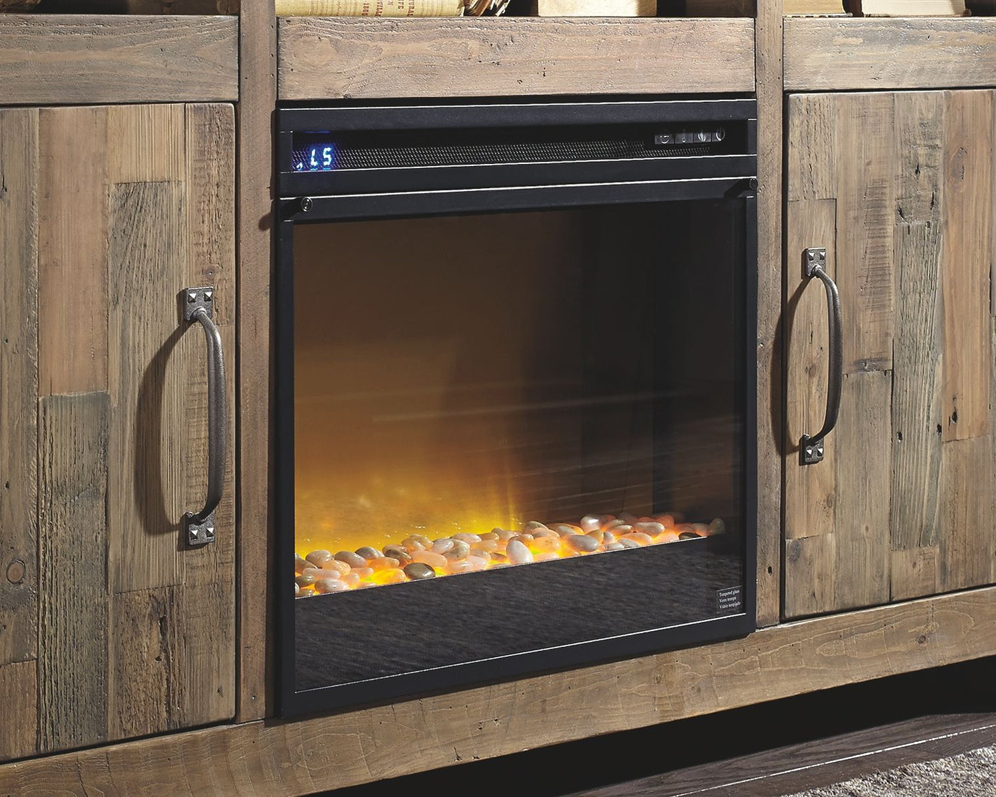 Starmore - Marrón - Mueble para TV de 70" con inserto para chimenea de vidrio/piedra