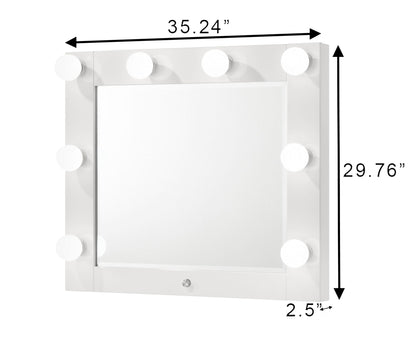 Luxo - Vanity Desk