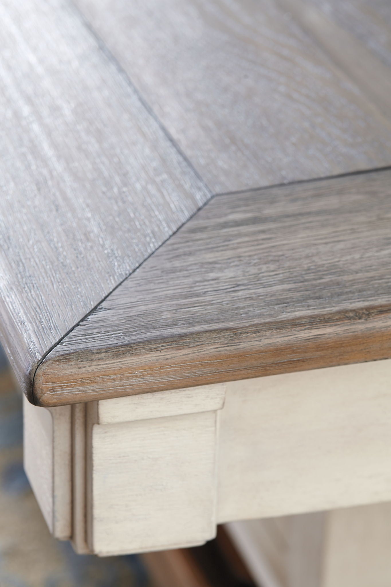 Bolanburg - Beige - Mesa alta rectangular para comedor