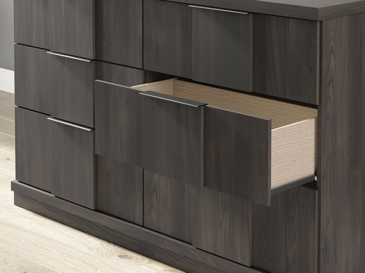 Shaehartin - Six Drawer Dresser