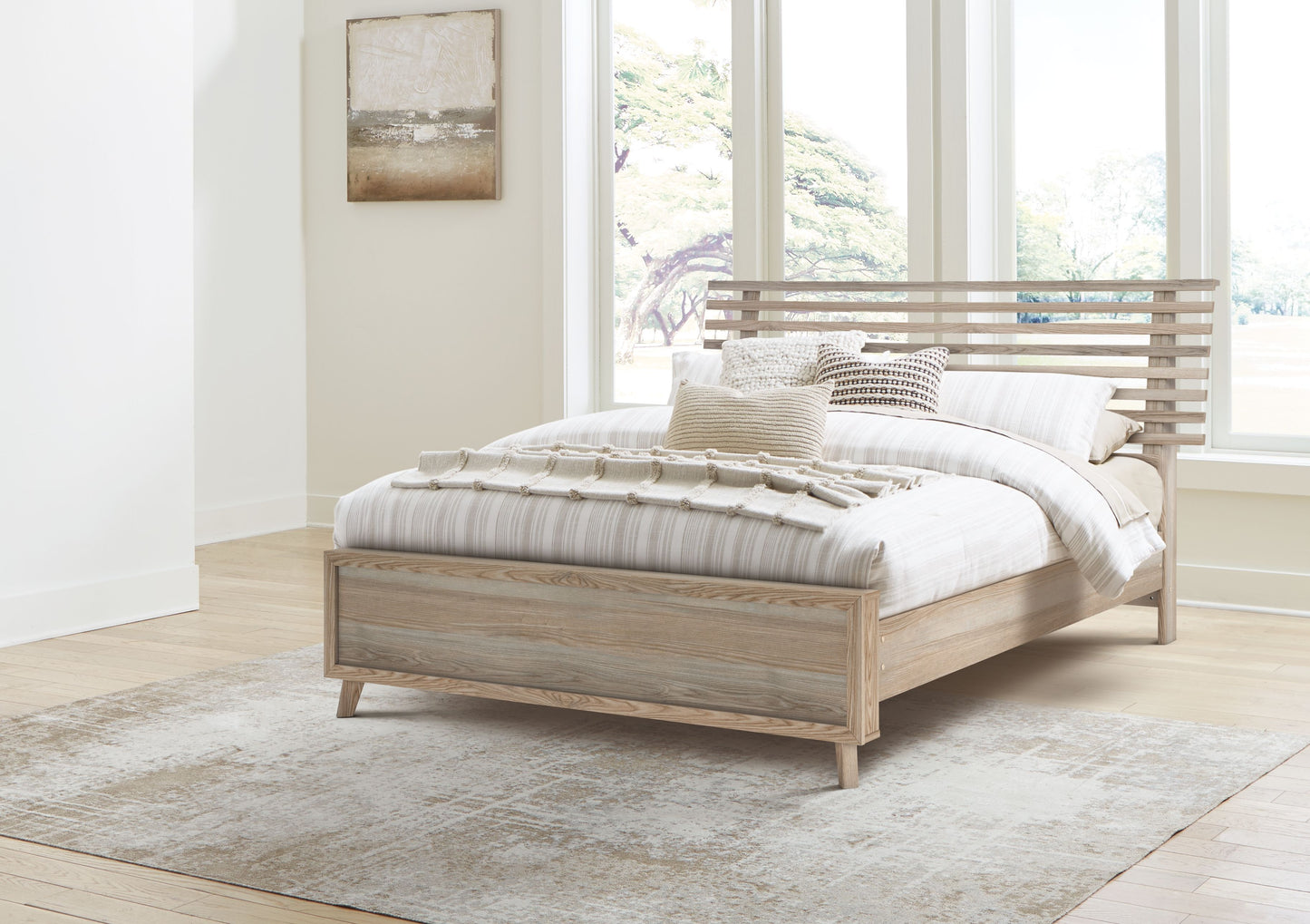 Hasbrick - Tan - Queen Slat Panel Bed With Framed Panel Footboard