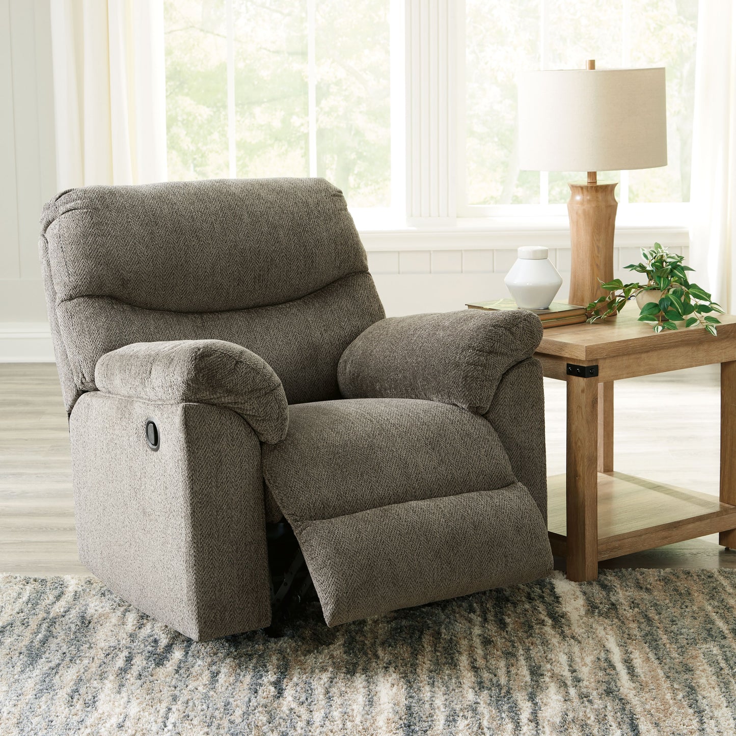 Alphons - Rocker Recliner