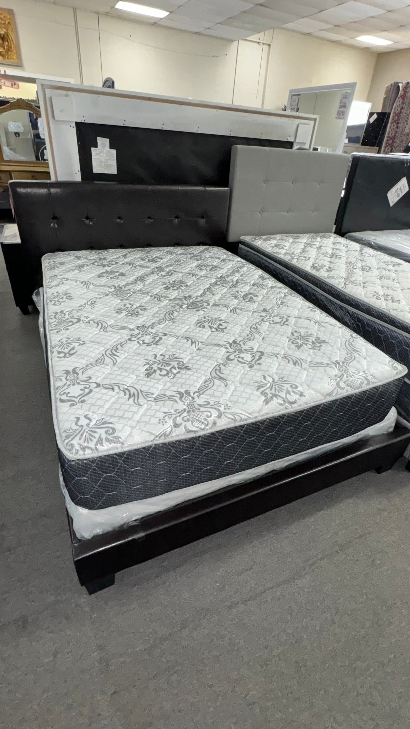 Regular Mattress Queen Size Mattress