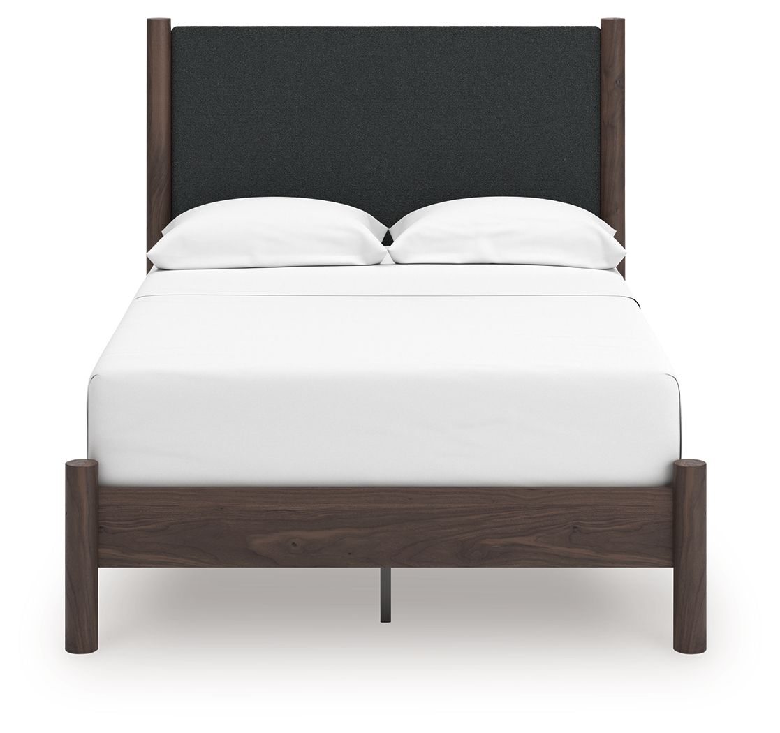 Pamytta - Upholstered Platform Bedroom Set