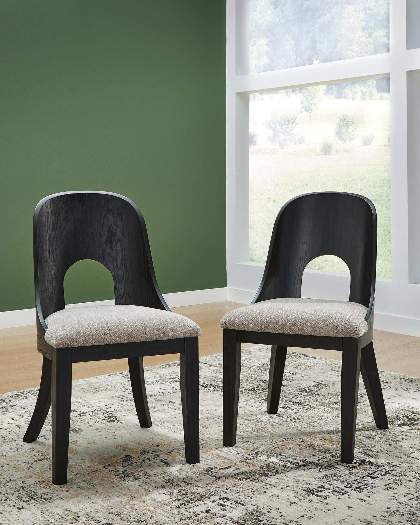 Rowanbeck - Gris / Negro - Silla auxiliar tapizada de comedor (juego de 2)