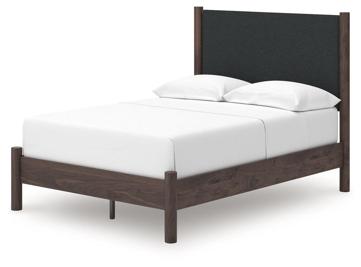 Pamytta - Upholstered Platform Bedroom Set